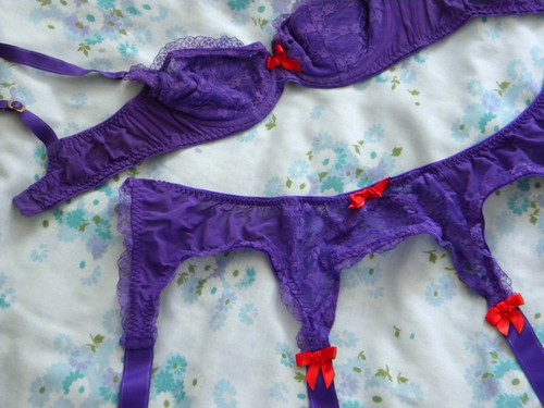 Agent provocateur 32b - agent, lace