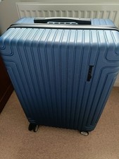 Blue Hard Medium Size 4 Wheeled Suitcase With Pull Handle