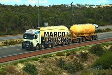 Truck photo Volvo FH16 silo