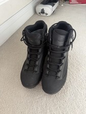 Aku Pilgrim Black Leather Boot