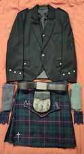 Men's Complete Kilt Outfit; Argyll Jacket and Waistcoat, 160z 8Yd Pure Wool Kilt