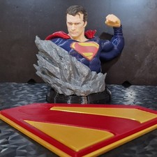 Superman bust American comics