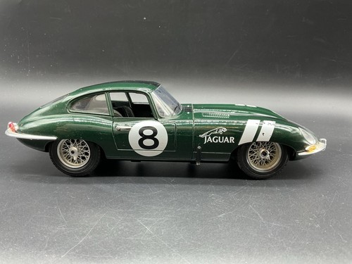 Burago 1961 jaguar - burago,