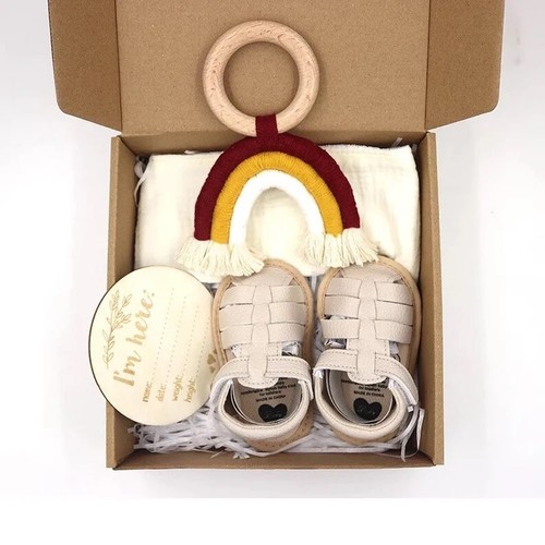 Baby shower gift box - gift,
