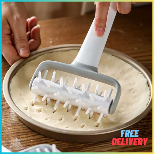 Plastic pizza base - plastic, pastry
