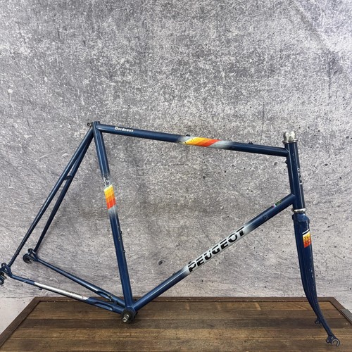 Vintage peugeot bordeaux - vintage,