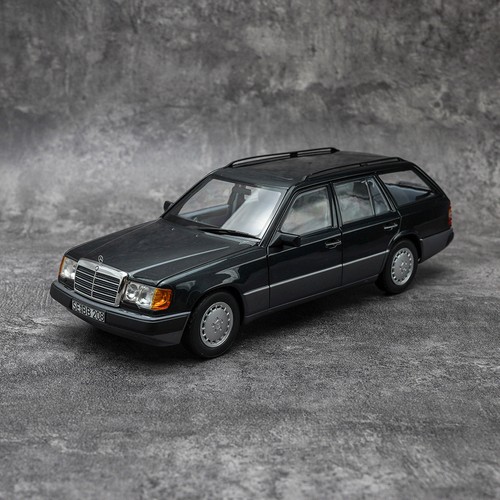 Norve mercedes benz - 1:18, mercedes-benz