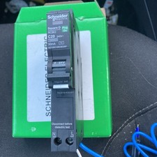 Schneider QOVs QOE 20A 20 Amp