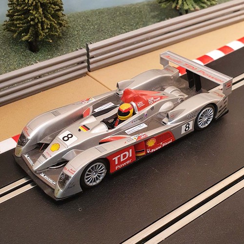 Scalextric c2809 audi r10 - c2809,