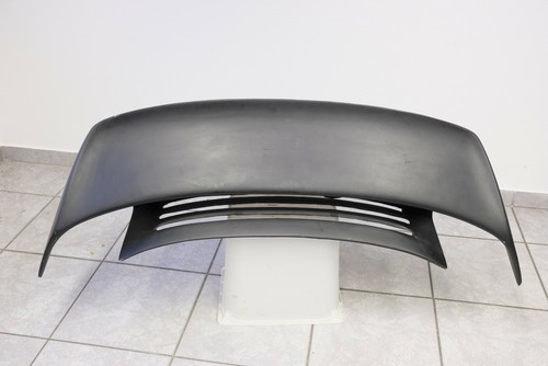Rear spoiler hood - rear,