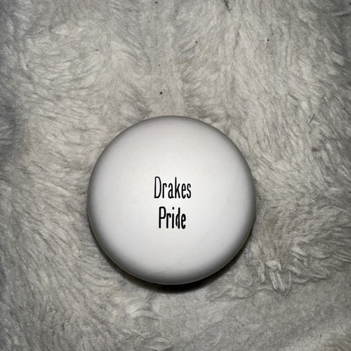 Lawn green drakes - drakes, bowls