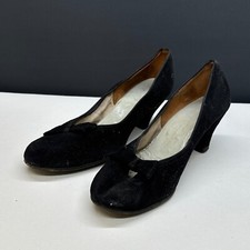 Vintage Deloneu's Young Colony