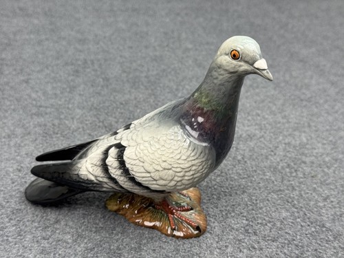 Beswick racing pigeon - beswick, gloss