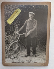 OLD PHOTO MAN FLAT CAP BIKE CYCLING SOCIAL HISTORY PT 70