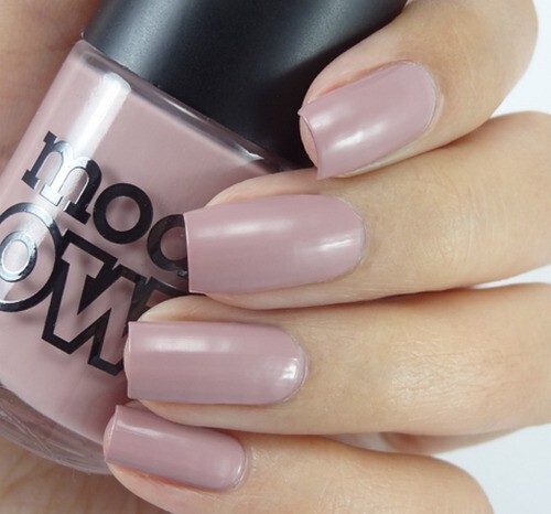 Models own hypergel semi - own, matte