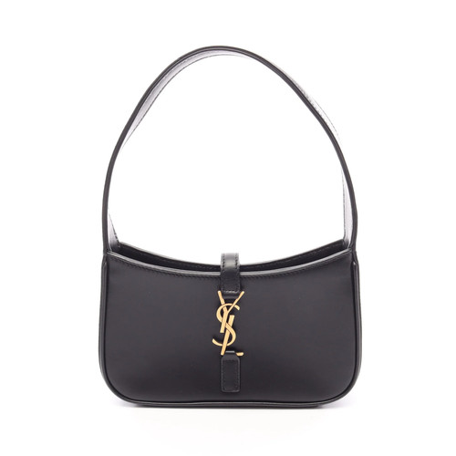 Saint laurent paris a 7 - saint, le