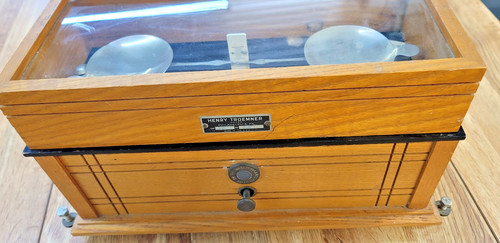 Apothecary scale antique - apothecary, henry