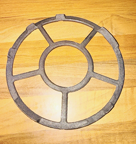 Round black cooktop - round,