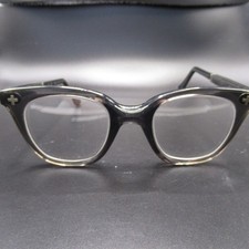 Vintage Cat Eye Eyeglass