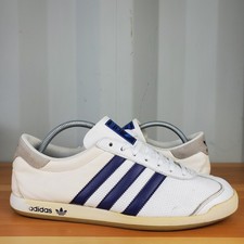 Adidas the sneeker - -,