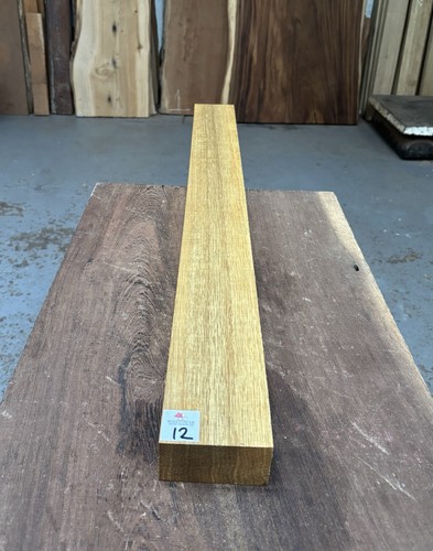 White limba guitar - white, neck