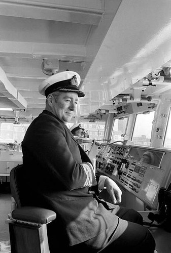 The new hms sheffield first - the,