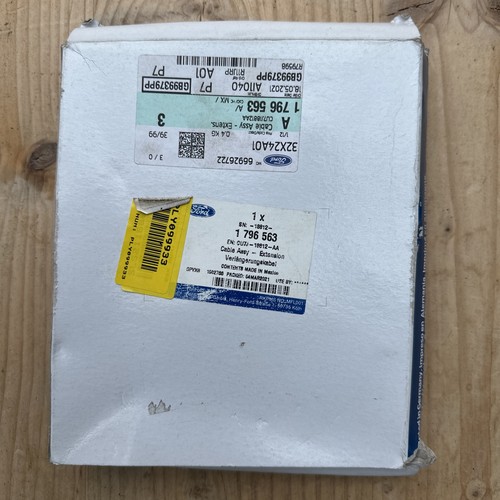 Genuine ford aerial antenna - aerial,