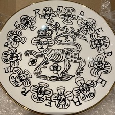 Grayson Perry Lion Queen