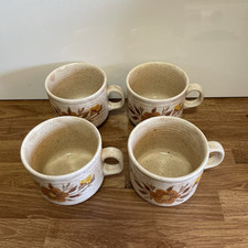 VINTAGE CHURCHILL COFFEE CUPS/