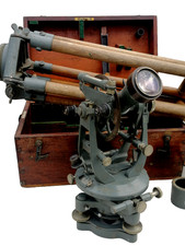 SURVEYORS THEODOLITE COOKE, TROUGHTON SIMMS LTD & STAND