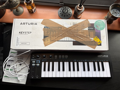 Arturia keystep mk1 - keystep,