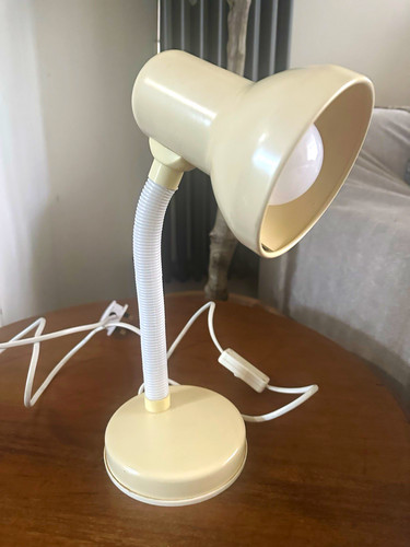 Beige flexible gooseneck - beige,