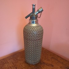 SPARKLETS VINTAGE ANTIQUE ART DECO MESH COVERED HEAVY SODA SIPHON SYPHON
