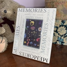 SHUDEHILL Memories Sentiment