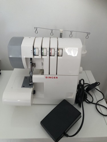 Singer sewing machine 14sh754 - machine,