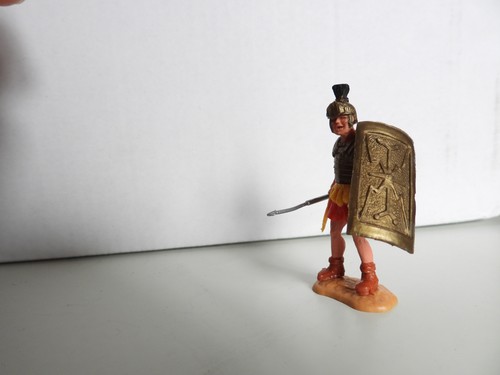 Timpo toy soldiers - timpo, vintge