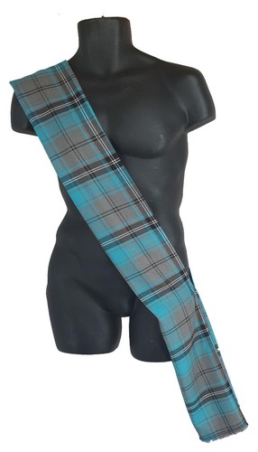 Adults 6ft traditional - adults,