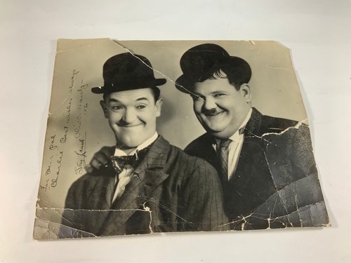 Vintage 1930 signed laurel - signed, &