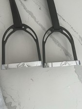 Bates Stirrup Leathers With Stirrup Irons