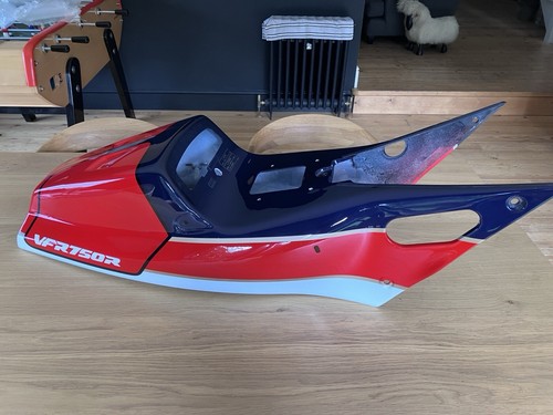 Honda vfr750 rc30 rear seat - rc30,