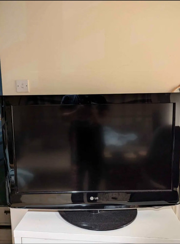 32lh3000 1080p hd lcd - 32",