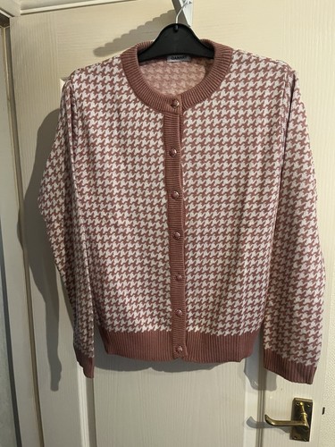 Damart pink and cream dogtooth - damart,