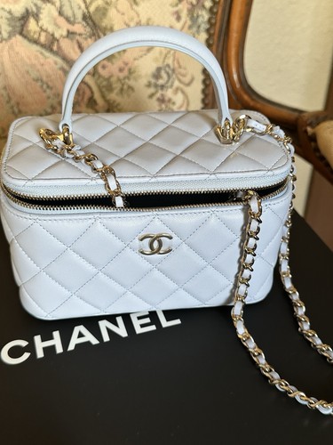 Chanel light blue top handle - light,