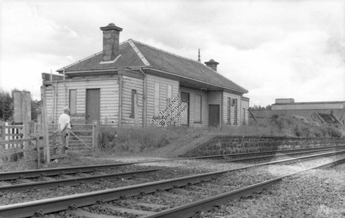 1998 kennethmont disused train - disused,