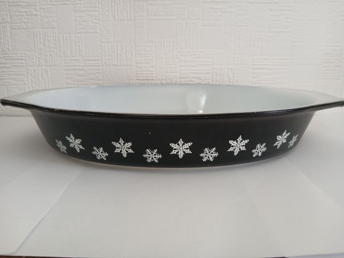 Pyrex vintage black with - vintage,