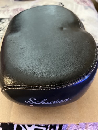 Schwinn bicycle seat beach - bicycle,