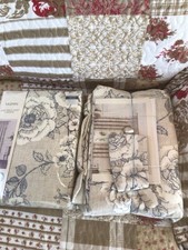 Colouroll Stone & Blue Floral