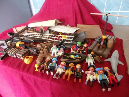 Vintage playmobil pirate - vintage,
