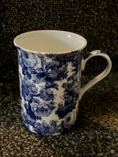 Maxwell williams 2002 - williams, mug
