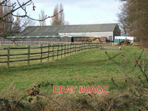 Photo running well stables - photo,
